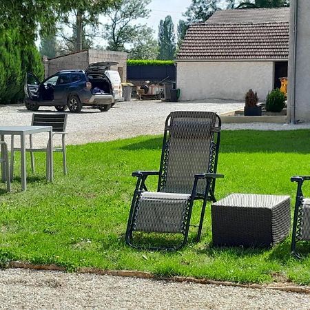 Suite privée indépendant dans ancien pigeonniet Pouilly-sur-Vingeanne Exterior foto